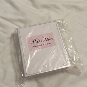 Miss Dior mini set